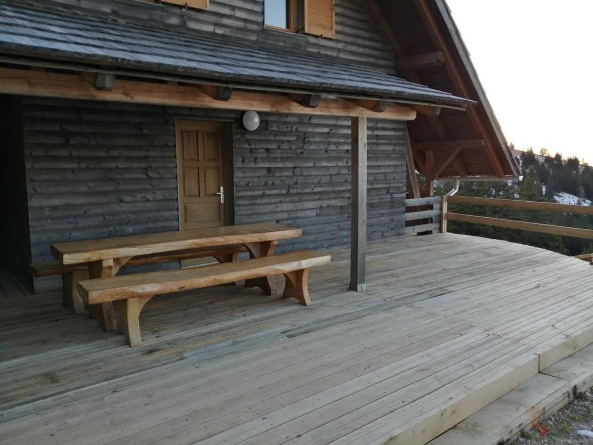 Apartmaji Vrhovnik Cerklje na Gorenjskem Exterior foto