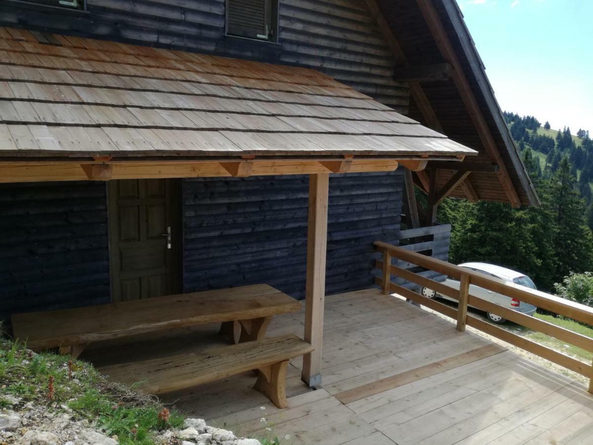 Apartmaji Vrhovnik Cerklje na Gorenjskem Exterior foto
